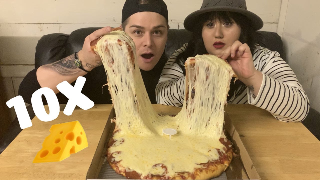 WE ORDERED 10X EXTRA CHEESE ON OUR PIZZA! - YouTube