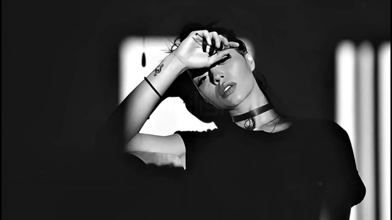 Obejrzyj George Kopaliani - Reflection (Original Mix) w YouTube Obejrzyj George Kopaliani - Reflection (Original Mix) w YouTube