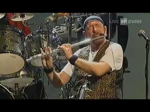 Interview with Ian Anderson from Jethro Tull: the philosopher of