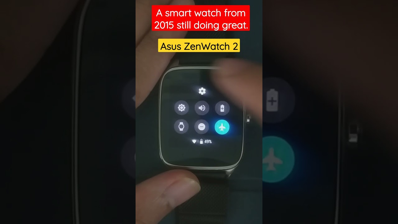 A smart watch from 2015 | Asus ZenWatch 2 | Android |