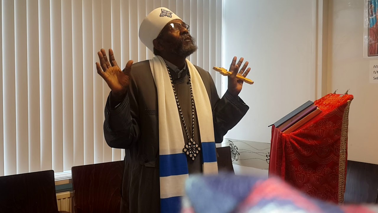 ቀሲስ መንግስቱ(የእናቴ ልጅ)