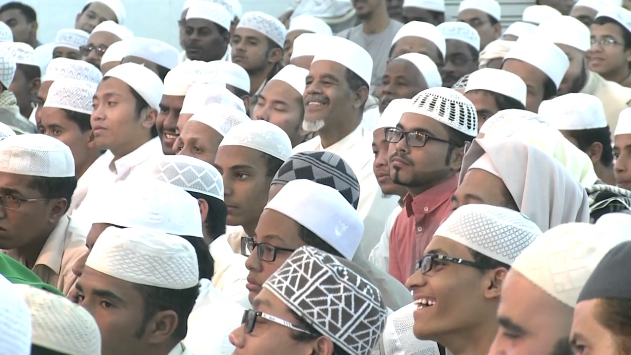 الحبيب عمر بن حفيظ يتحدث عن شيخه الحبيب محمد الهدار