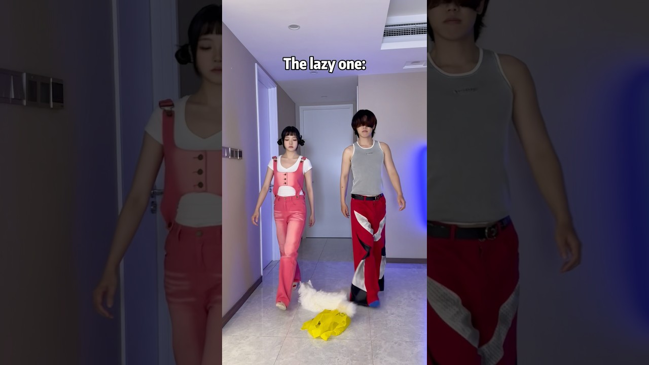 When there are two people, both are lazy🤣#watchtillend #couple #funny #zoey #mystery