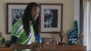Snack Smarter with Richard Sherman - Sofa