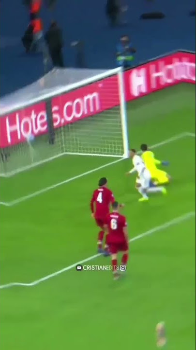 Neymar Parado no bailão🥳 #cr7 #shorts #neymar