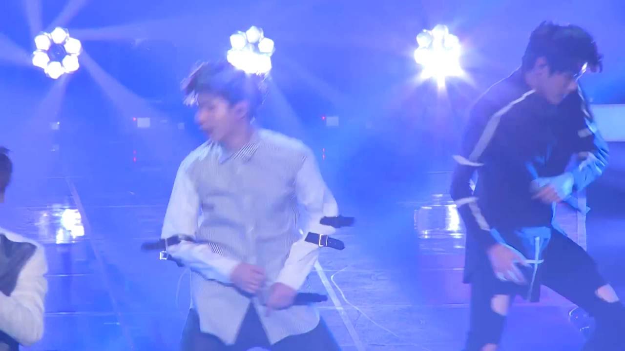 [Fancam] JJCC : Zica - Fire, A.M.N Showcase @ DMC Festival 2016のサムネイル