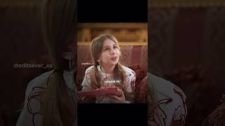 Alyoşa Ve Pembe Yakalığı