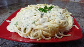 معكرونة بالصلصة البيضاء تحضر في 10دقائق Spaghetti à la sauce blanche.