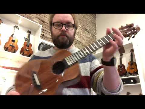 Demo of Flight Phantom tenor ukulele