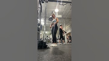 Cable Rope Upright Rows