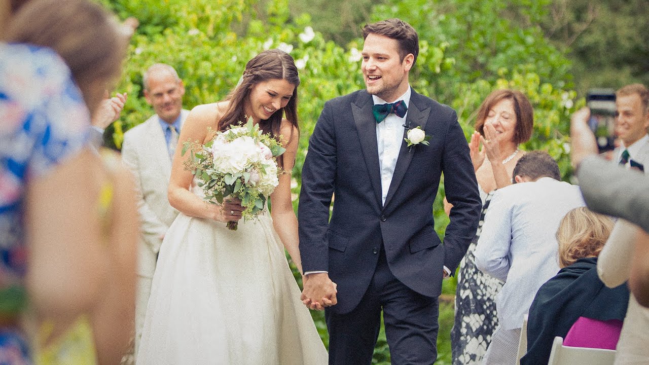 Lindsay Bo Cinematic Backyard Wedding Film in 