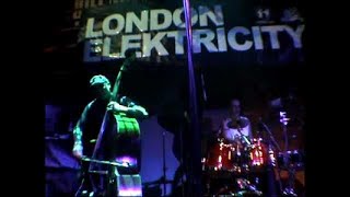 Video thumbnail of "Billion Dollar Gravy By London Elektricity LIVE"