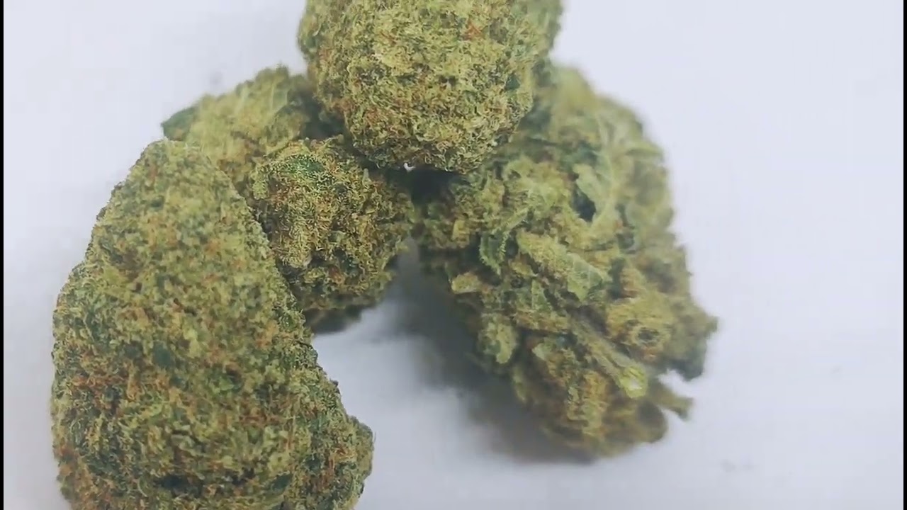 Fleurs CBD Cali Pineapple - La Verte Feuille