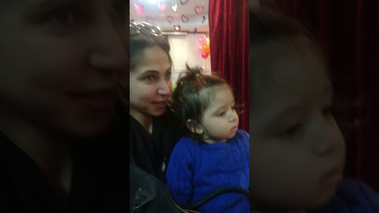 حفله عيد الأم و اغاني و رقص اطفال