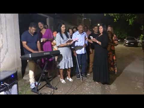 Louvores da família.
