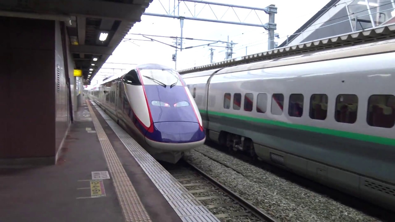 さくらんぼ東根駅を出発する山形新幹線下りe3系つばさ Youtube