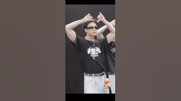 dancer hyunjin love😍🔥❤️‍🔥🎬SKZ-TALKER GO! Season 5 Ep.28 LONDON #hyunjin #현진