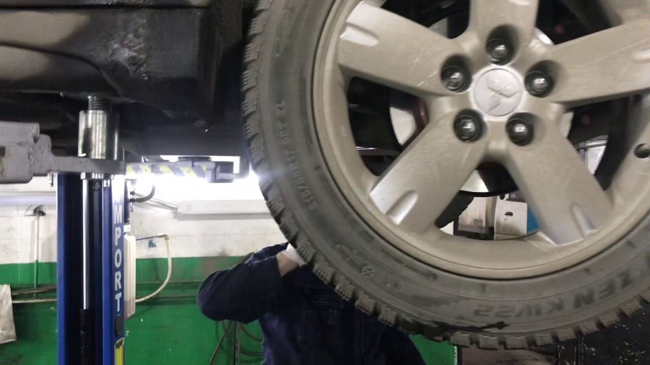 Удаление катализаторов на Митсубиси Аутлендер 2005 года. - YouTube