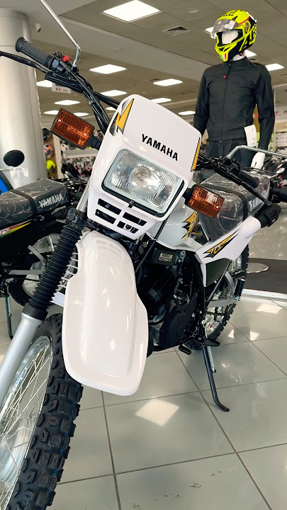 Yamaha DT 175. #yamaha #automobile #retro