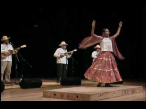 Tonton La Guacamaya - Mono Blanco di YouTube