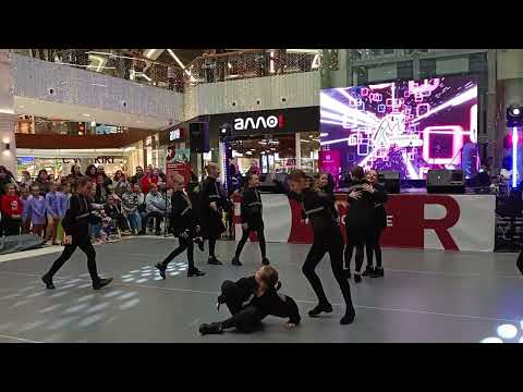 Зустрінемось Офлайн Awesomatiks Dance Studio