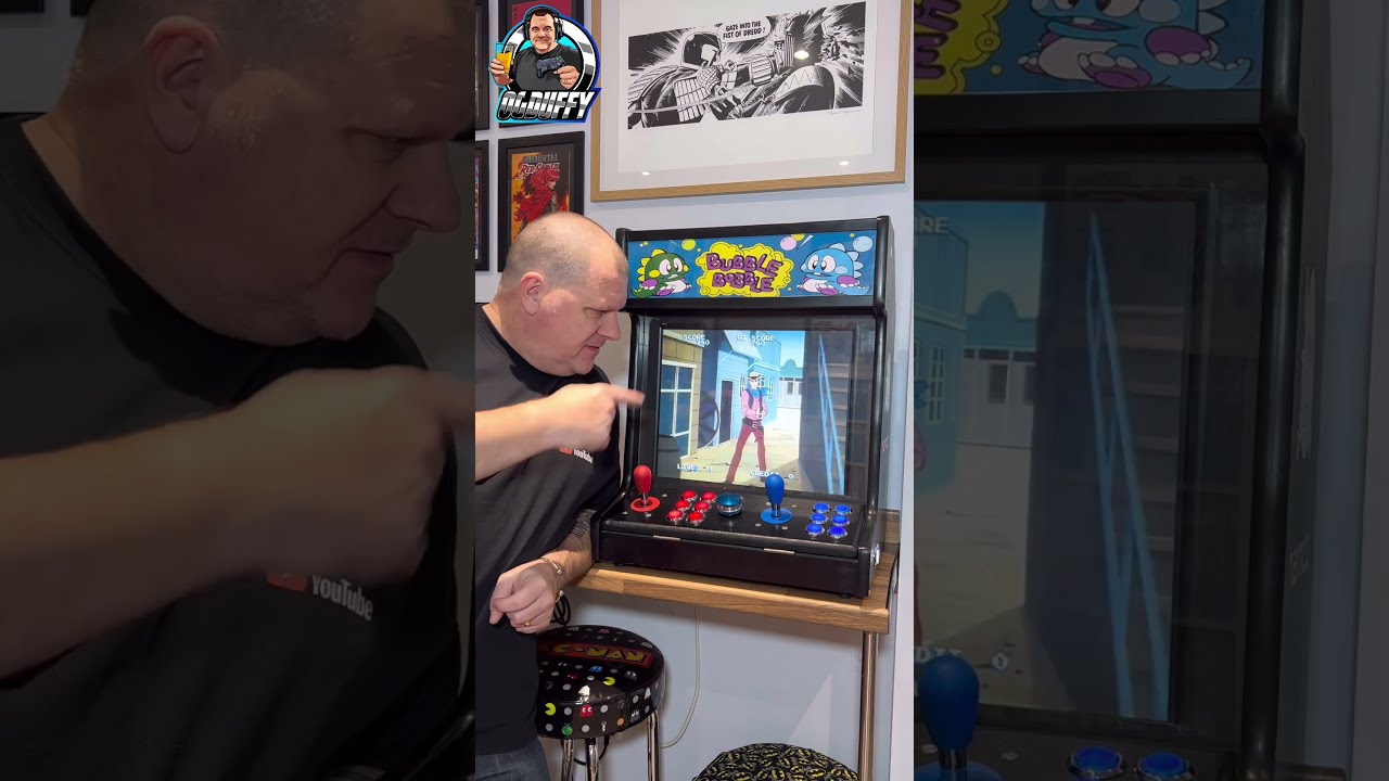 Name this GAME #39 LASERDISC Game ! - YouTube