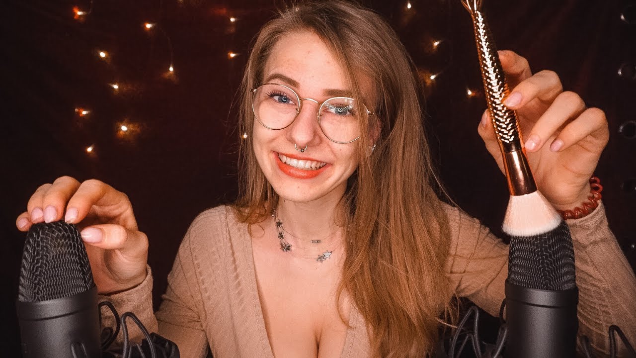 ASMR | Hochempfindliches & Sanftes Brushing Deiner Ohren | Soph Stardust - YouTube