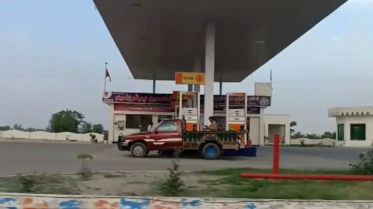 Traveling from Layyah to Pahar pur. Travel Documentary.