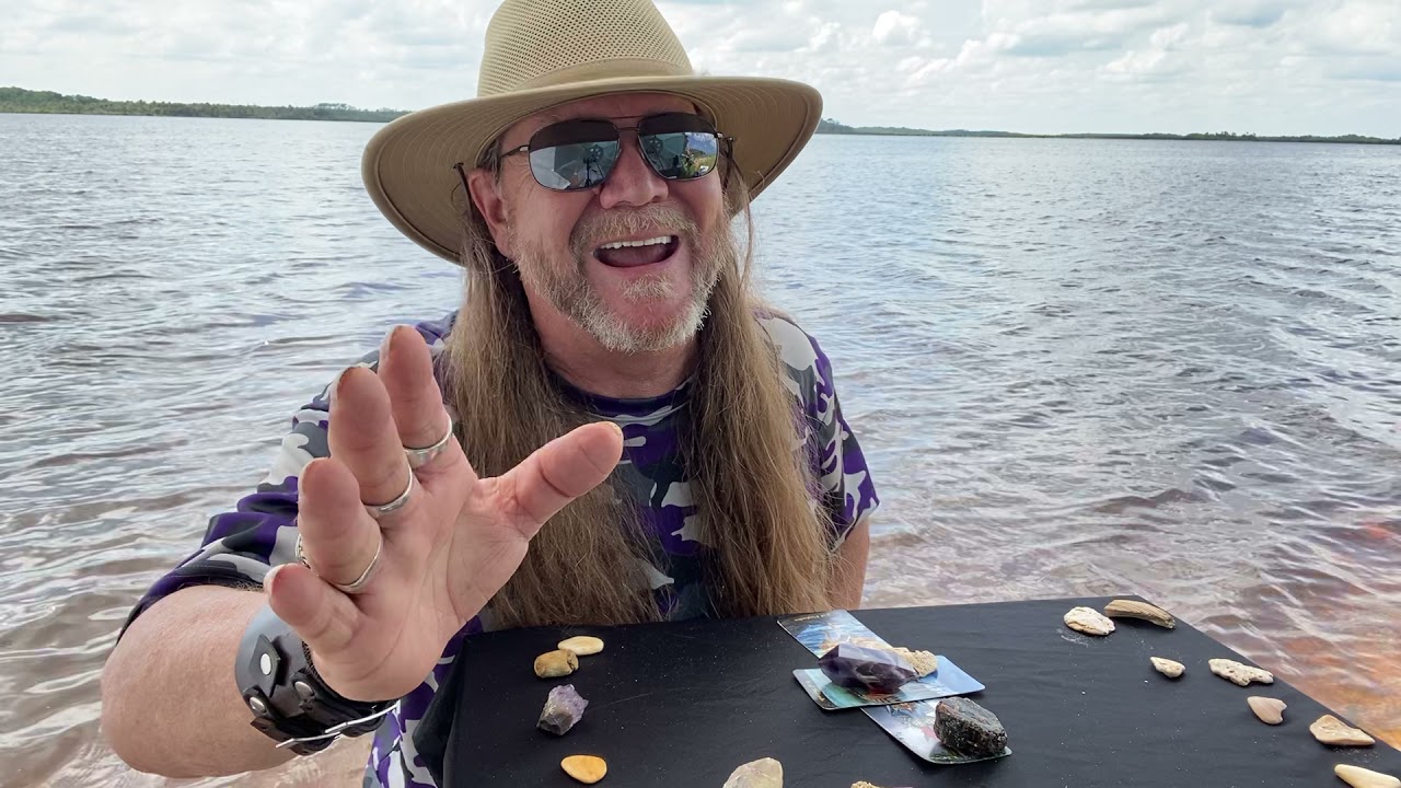 Libra - August 2021 “The One, That Makes the Heart, Go Bomb da Bomb!”   Timeless  Love/Tarot Reading