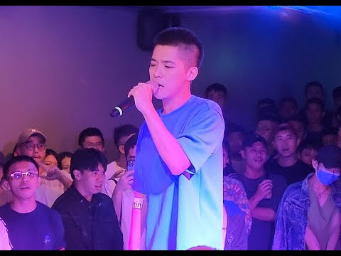 Justin 好想好好愛你 (16號參賽者) 20220928 LOCKER ROOM 酒醉卡拉OK大賽 (評審 周蕙 那那大師 董仔)