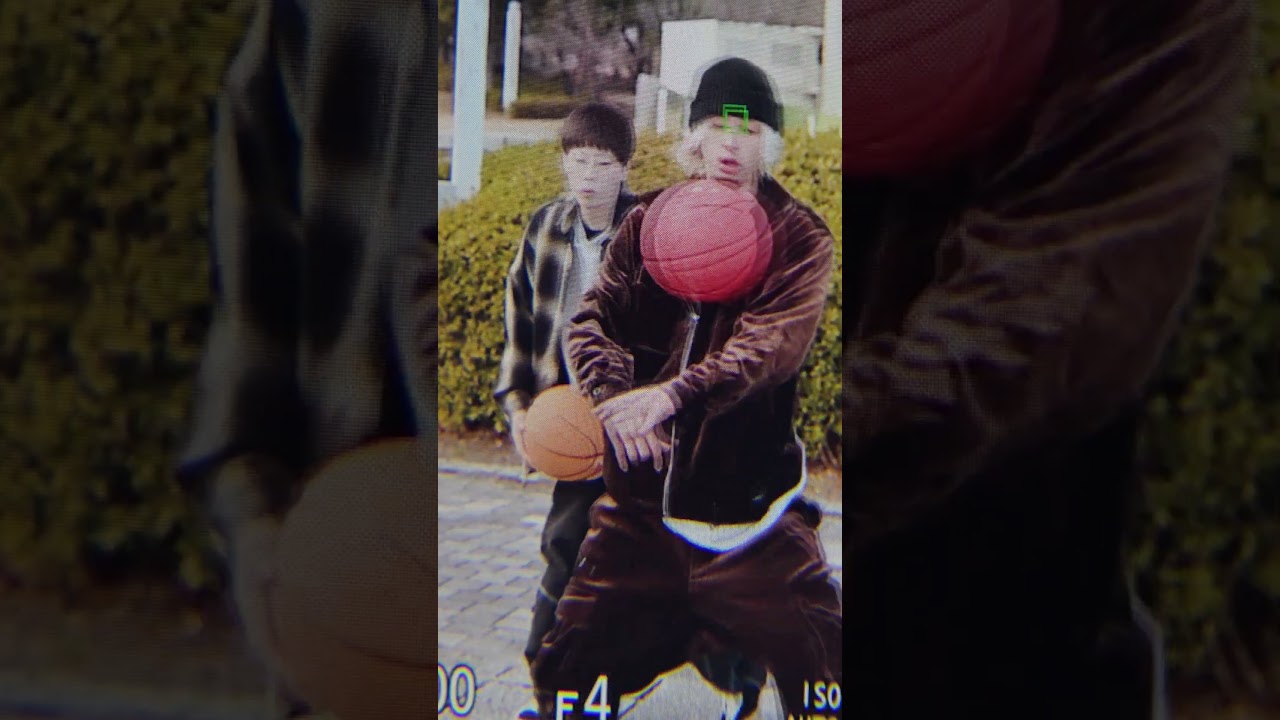 Nikon Z5II | Freeze fast-moving action