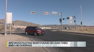 APD investigating dead body found near Juan Tabo, I-40