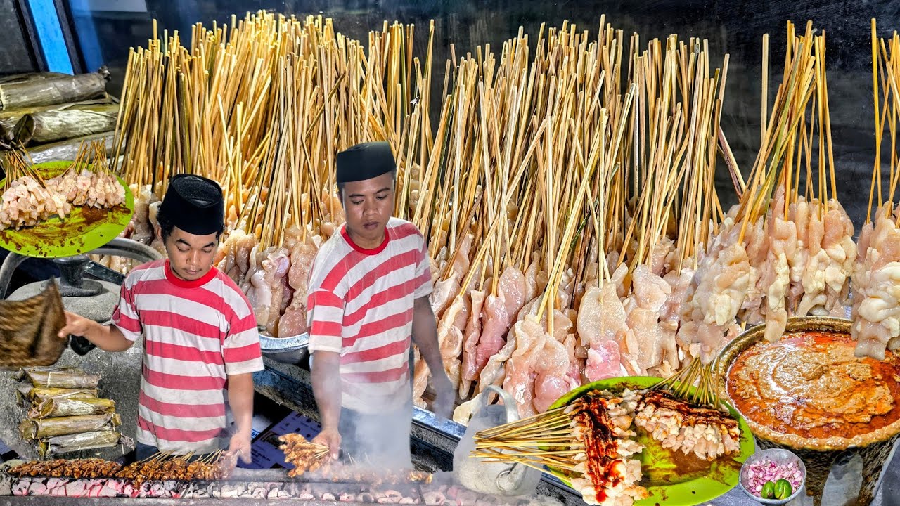 SIAP-SIAP ANTRI! Sate Madura Ini Punya Bumbu Paling Medok se-Surabaya, gak pernah sepi-Tang Ke Tang