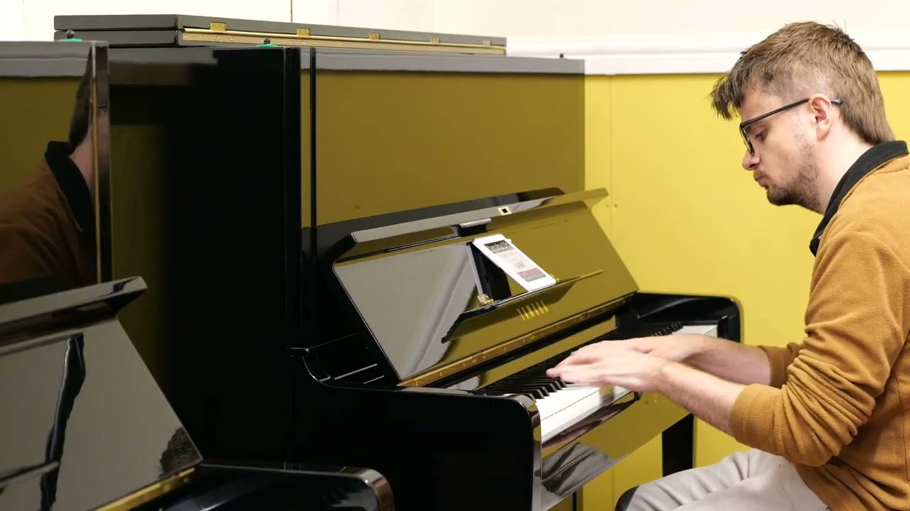 Yamaha U1 Reconditioned Upright Piano | Sound Demo (Ref 23416