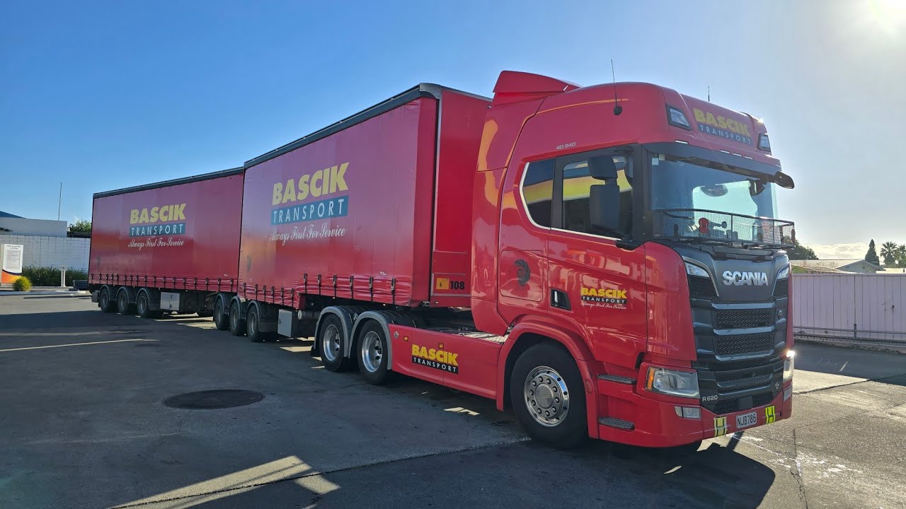 HUNDALEES AND BONUS LOCATIONS | NEW ZEALAND TRUCKS AND TRAILERS