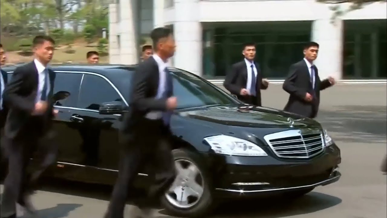 Kim Jong Uns Bodyguards Are Fast YouTube