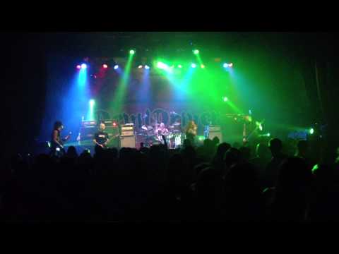 DevilDriver - I Could Care Less @ Bataclan (2013-02-24)