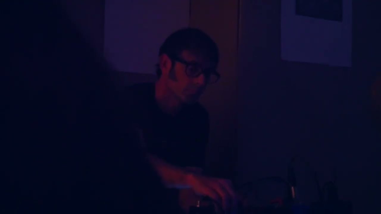 Resonant Room x Usnea