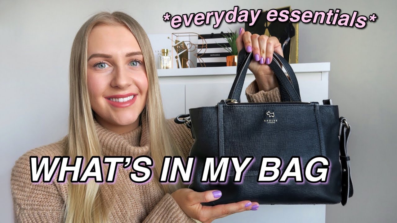 What's In My Bag - New Video featuring Daisy Rose Checkered Tote -  Honeygirlsworld - Hawaii Lifestyle Blog