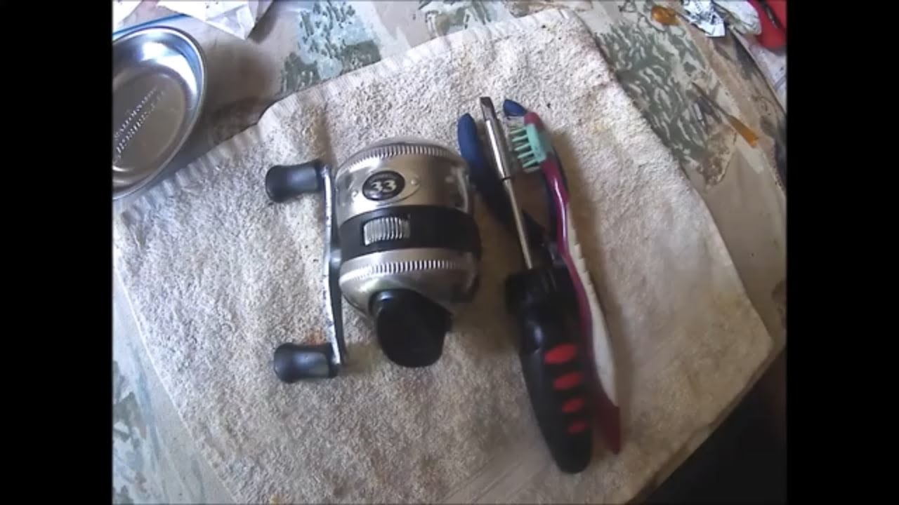 How to service aka clean a modern Zebco 33 authentic fishing reel