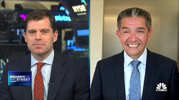 Bond market volatility will continue as Fed rate hike decision looms, says Schwab's Omar Aguilar