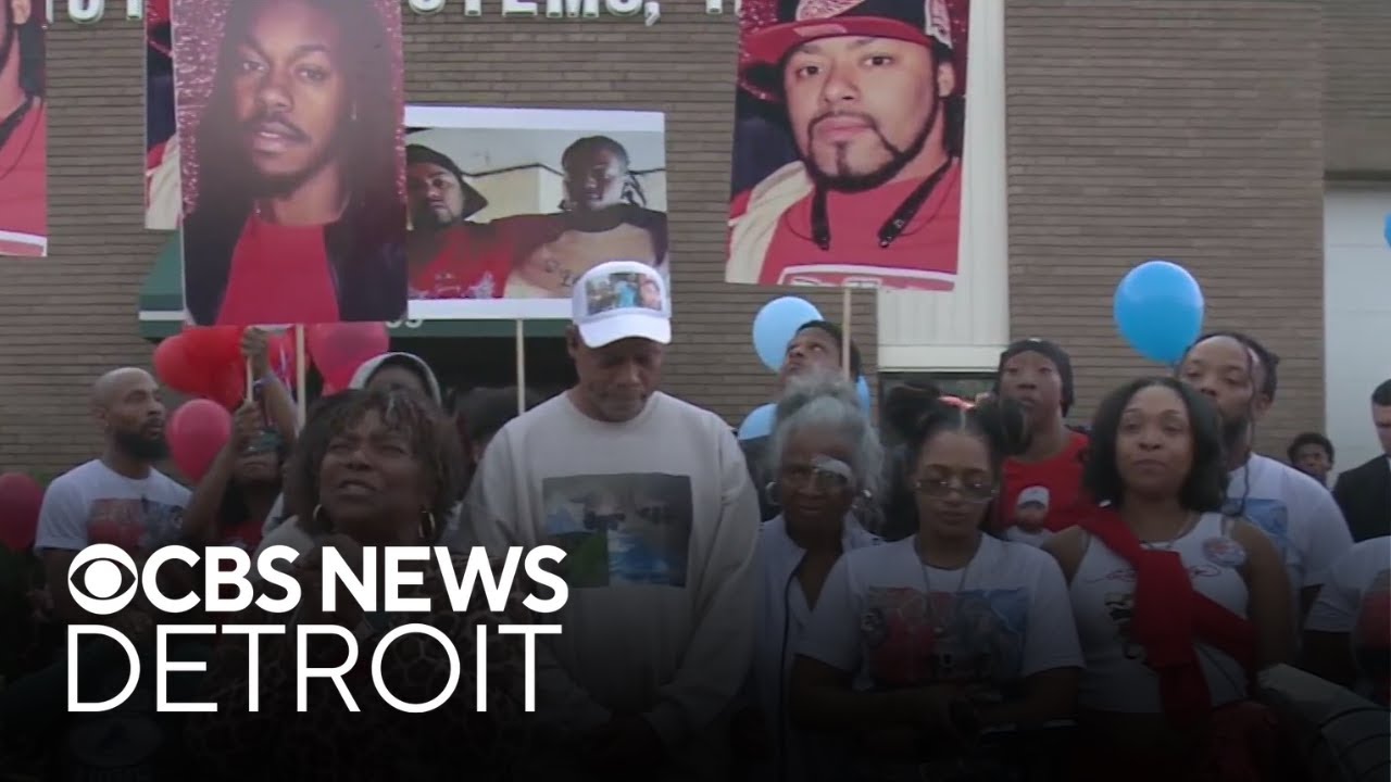 Families of two men killed in Warren police crash hold vigil one year later