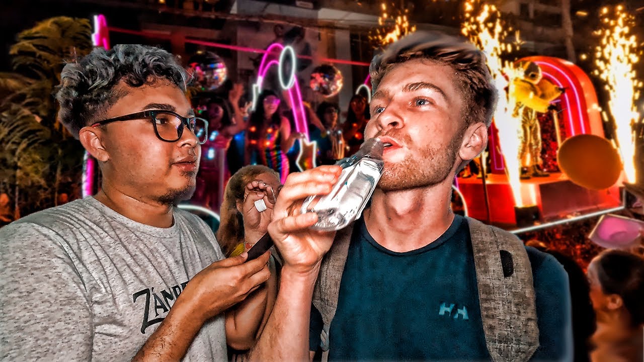 Irlandeses vs Aguardiente salvadoreño 😳🔥Carnaval de San Miguel 2025