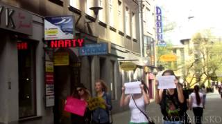 FlashMob - Free Hugs 2013