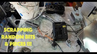 Scrapping Random Bits & Pieces