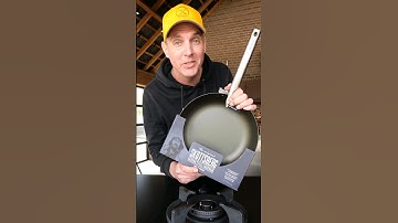 Using your carbon steel pan for the first time: Mastering the seasoning process