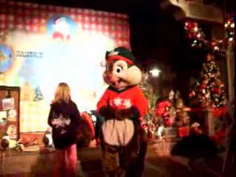 Disneyland SRR Chip & Dale Meet&Greet Night CLIP 3...