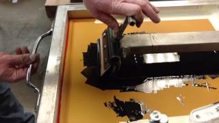 Manual cylindrical screen printer