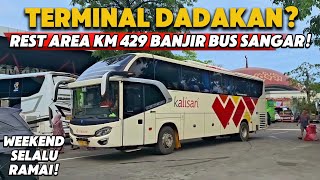EDANN KOK BISA⁉️ REST AREA KM 429 MALAH RAMAI KAYA TERMINAL BUS😱Ramai Bus Mbois&Sangar🔥 screenshot 3
