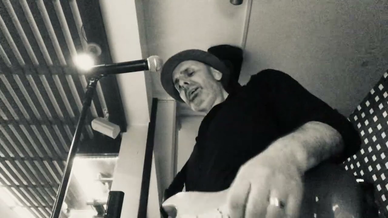 Another brick in the wall ( part II ) Pulse - Soldano SLO 30